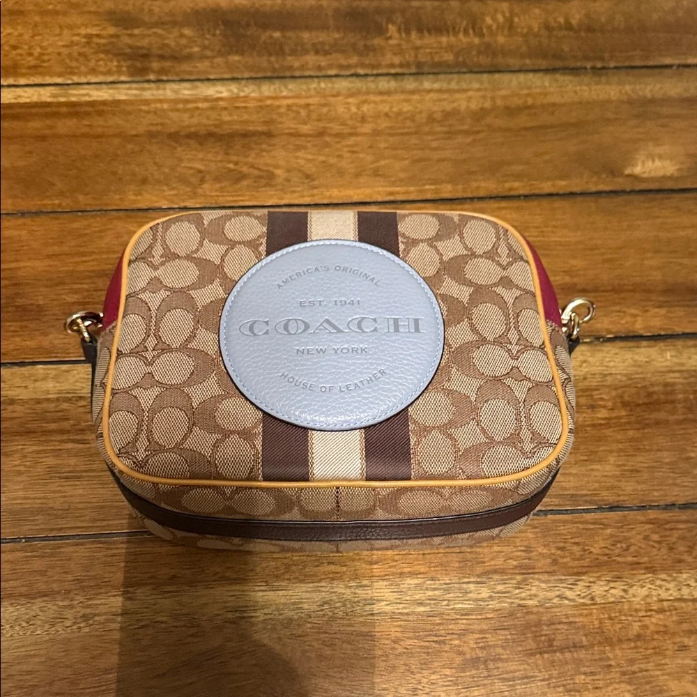 Coach Multicolor Signature Camera Bag - Picture 9 of 10